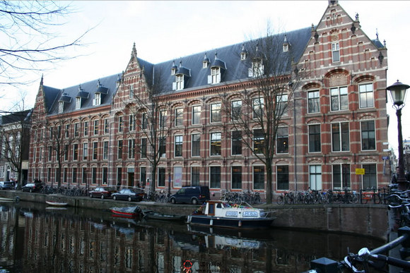 荷兰大学本科直通车